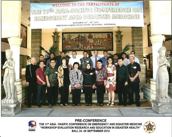 pre-conference-foto-depan