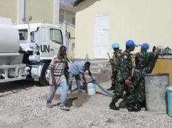 prajurit-TNI-bantu-rekonstruksi-gempa-chili