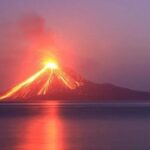 krakatau view selat sunda